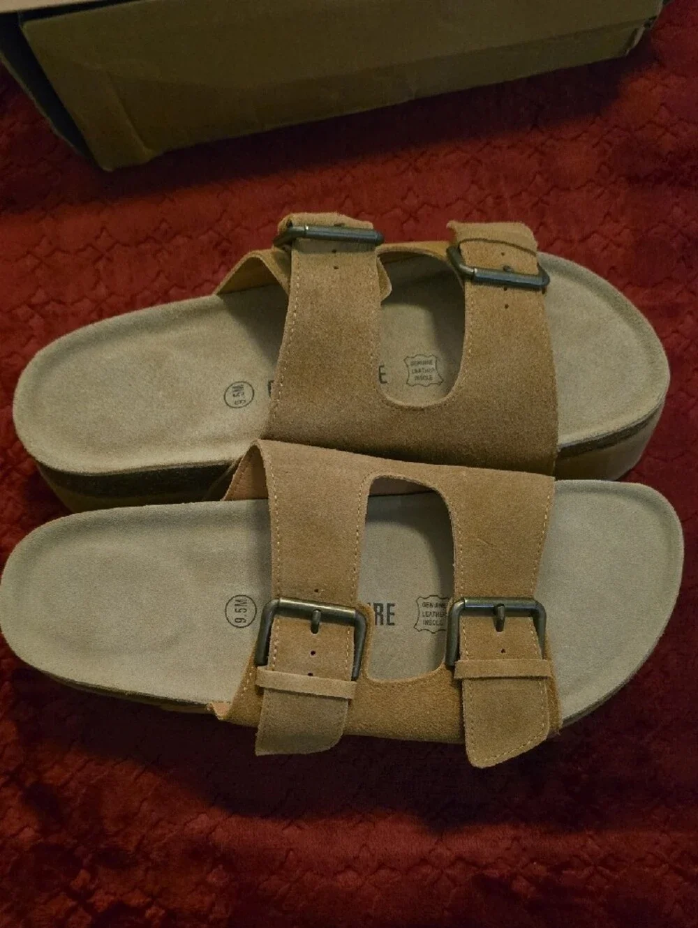 Cushionaire Platform Sandals